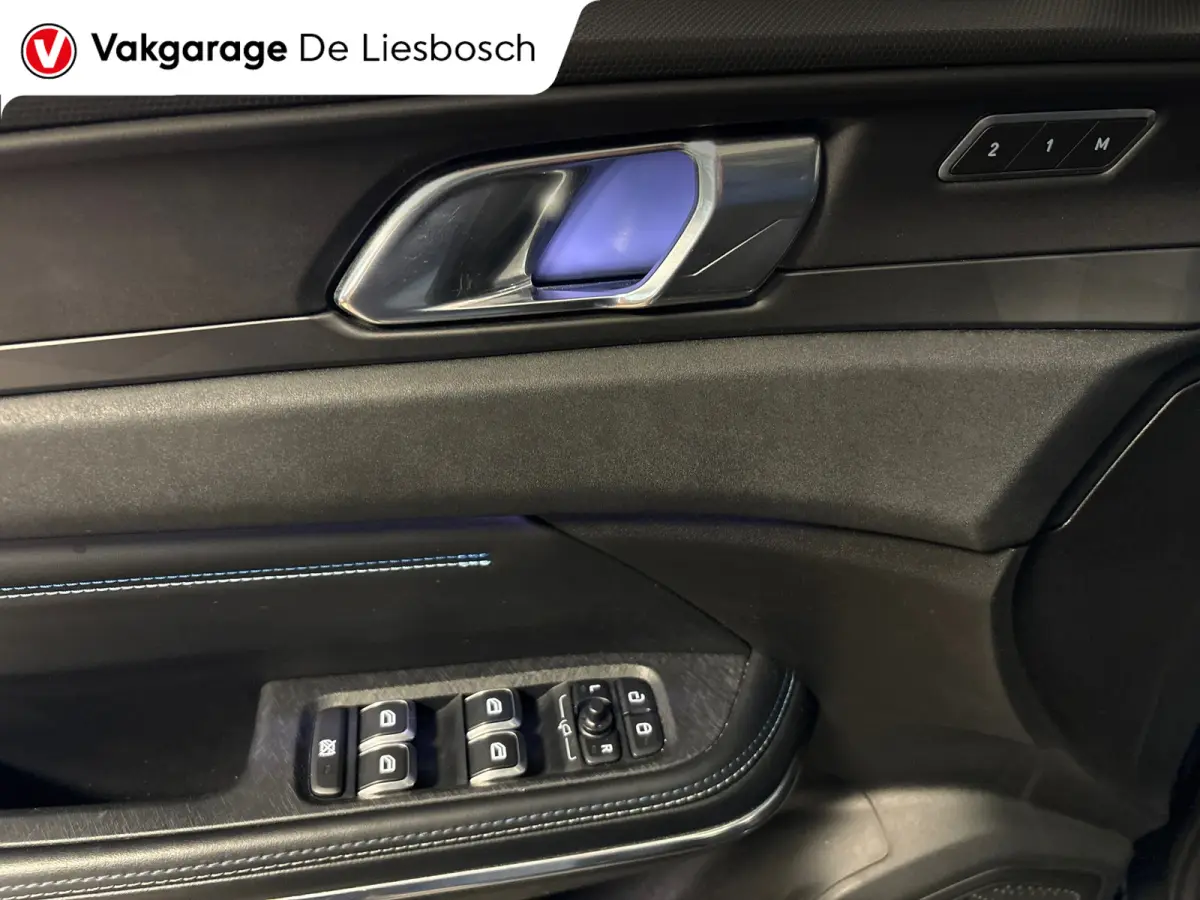 1.5 / pano / navi / camera / Infinity / memory / elec klep / Apple Android carplay