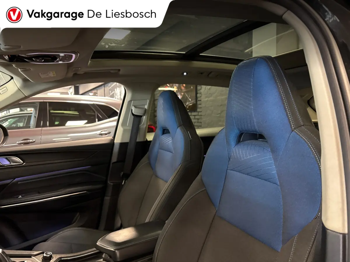 1.5 / pano / navi / camera / Infinity / memory / elec klep / Apple Android carplay