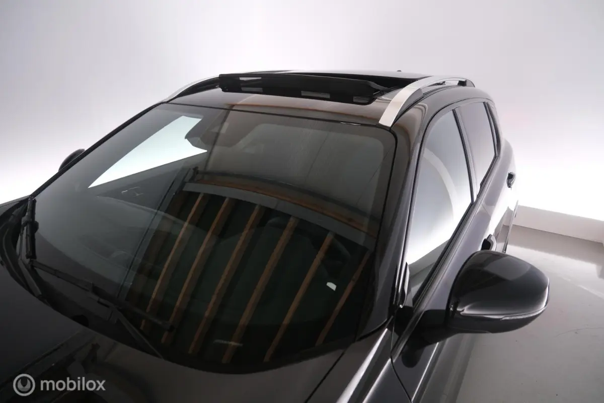 1.5 PHEV Black Style|Zwarte hemel|rolhoes|pano|lmv20