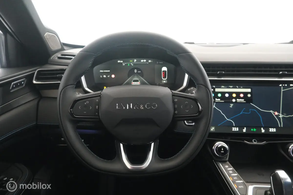 1.5 PHEV Black Style|Zwarte hemel|rolhoes|pano|lmv20