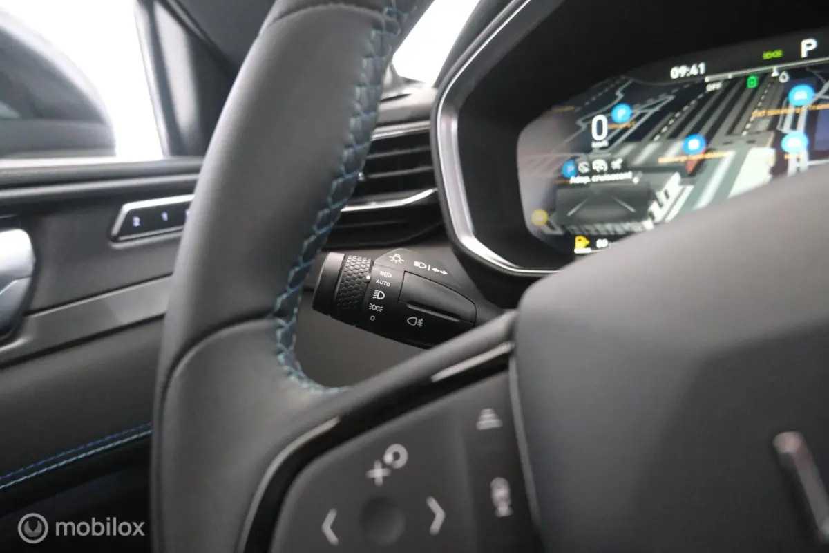 1.5 PHEV Black Style|Zwarte hemel|rolhoes|pano|lmv20