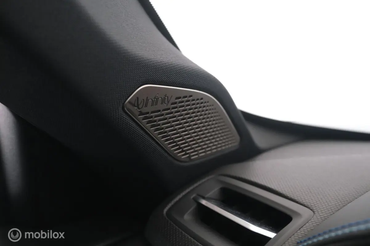 1.5 PHEV Black Style|Zwarte hemel|rolhoes|pano|lmv20