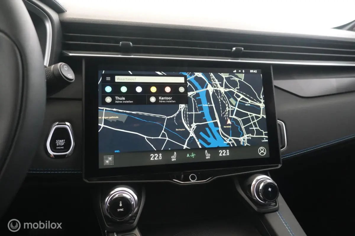 1.5 PHEV Black Style|Zwarte hemel|rolhoes|pano|lmv20