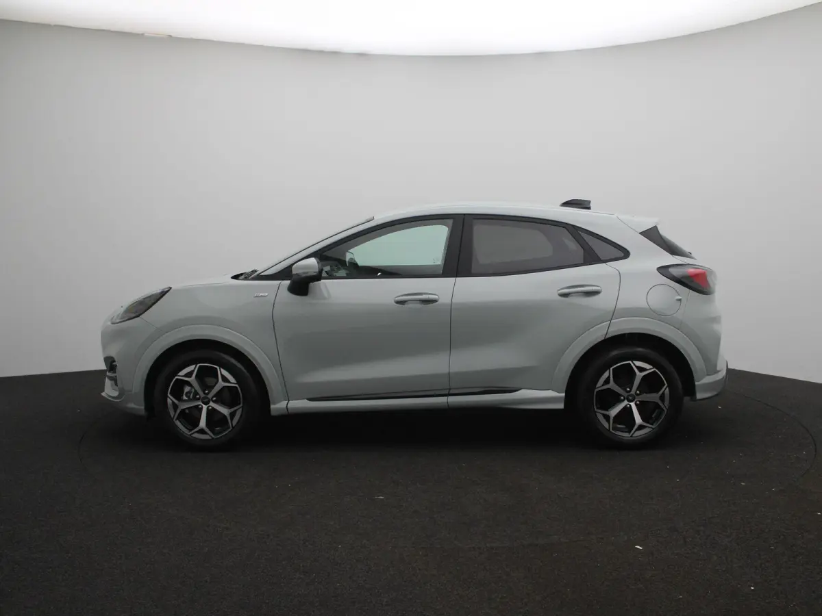 1.0 EcoBoost ST-Line | UIT VOORRAAD LEVERBAAR | Winter Pack | Keyless entry | Elektrische achterklep |