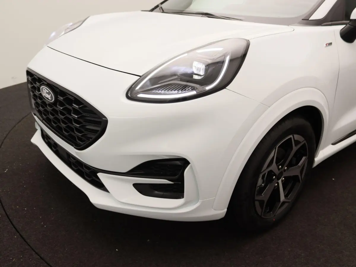 1.0 EcoBoost ST-Line | UIT VOORRAAD LEVERBAAR | Winter Pack | Keyless Entry | Elektrische achterklep |