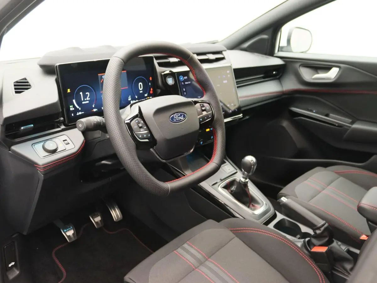 1.0 EcoBoost ST-Line | UIT VOORRAAD LEVERBAAR | Winter Pack | Keyless Entry | Elektrische achterklep |