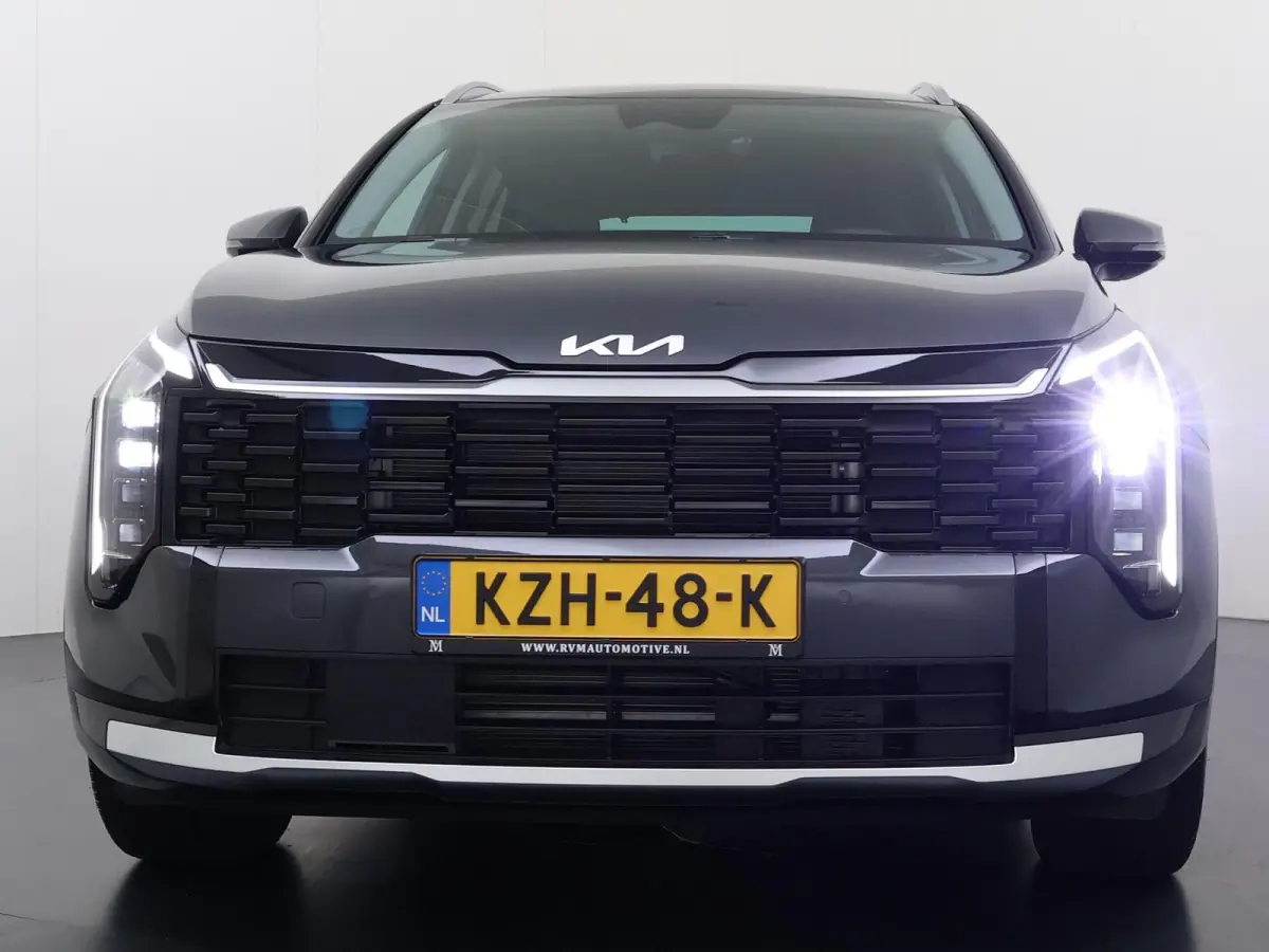 1.6 T-GDi Hybrid DynamicLine PHEV NIEUWE AUTO! | 10jr FABR. GARANTIE KIA | ELECTR. ACHTERKLEP | DODEHOEK CENSOR | ELECTR. STOELEN | STOEL en STUURWIELVERWARMING