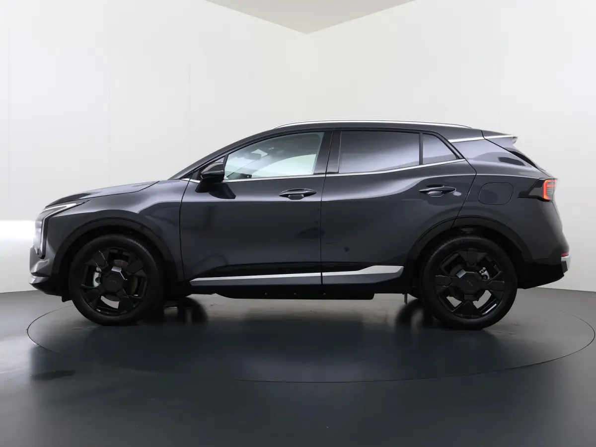 1.6 T-GDi Hybrid DynamicLine PHEV NIEUWE AUTO! | 10jr FABR. GARANTIE KIA | ELECTR. ACHTERKLEP | DODEHOEK CENSOR | ELECTR. STOELEN | STOEL en STUURWIELVERWARMING
