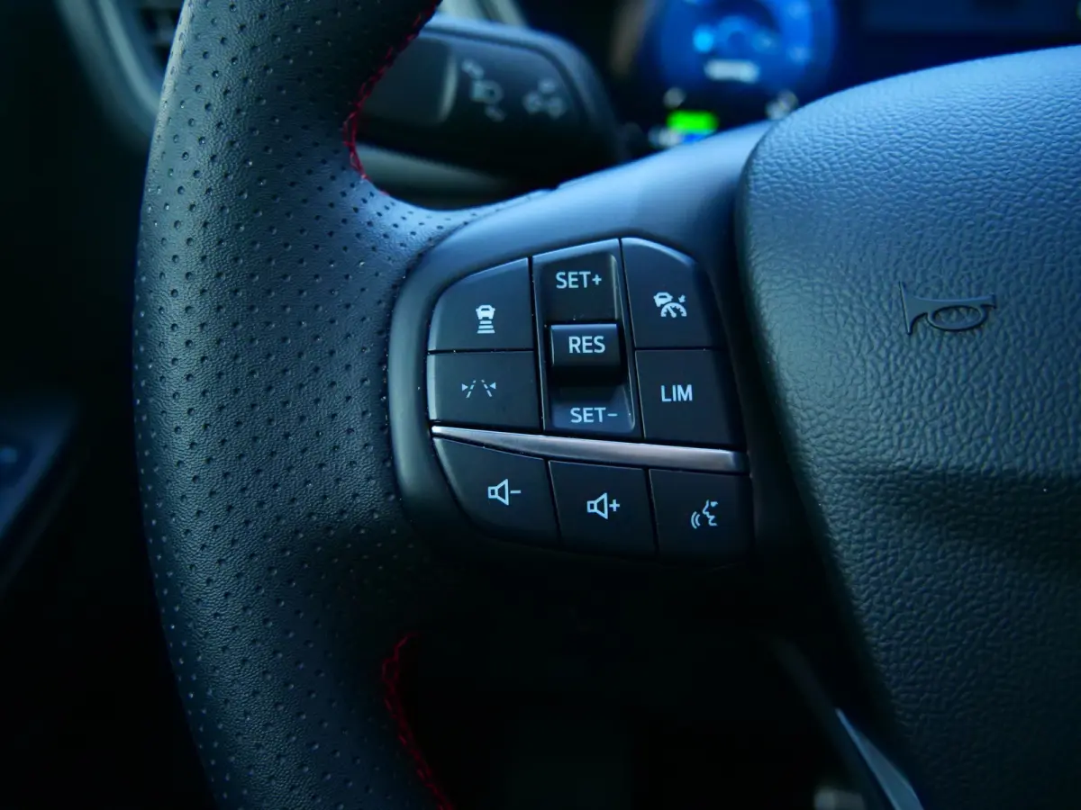 2.5 PHEV ST-Line X 243 Pk Automaat Navi / DAB / Camera's / Trekhaak / Pano-dak