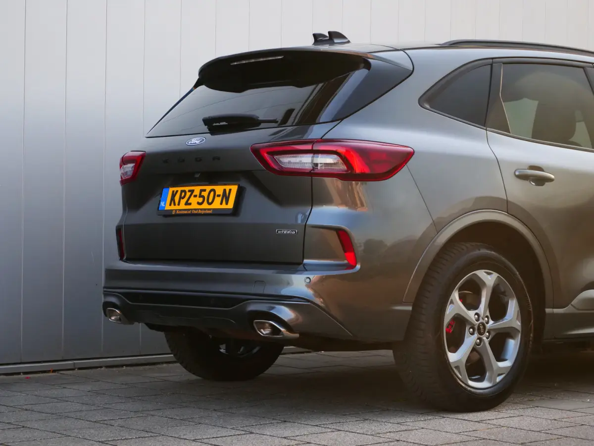 2.5 PHEV ST-Line X 243 Pk Automaat Navi / DAB / Camera's / Trekhaak / Pano-dak