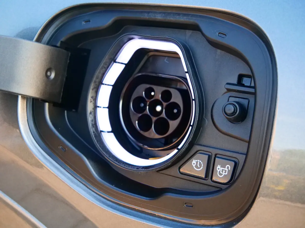 2.5 PHEV ST-Line X 243 Pk Automaat Navi / DAB / Camera's / Trekhaak / Pano-dak