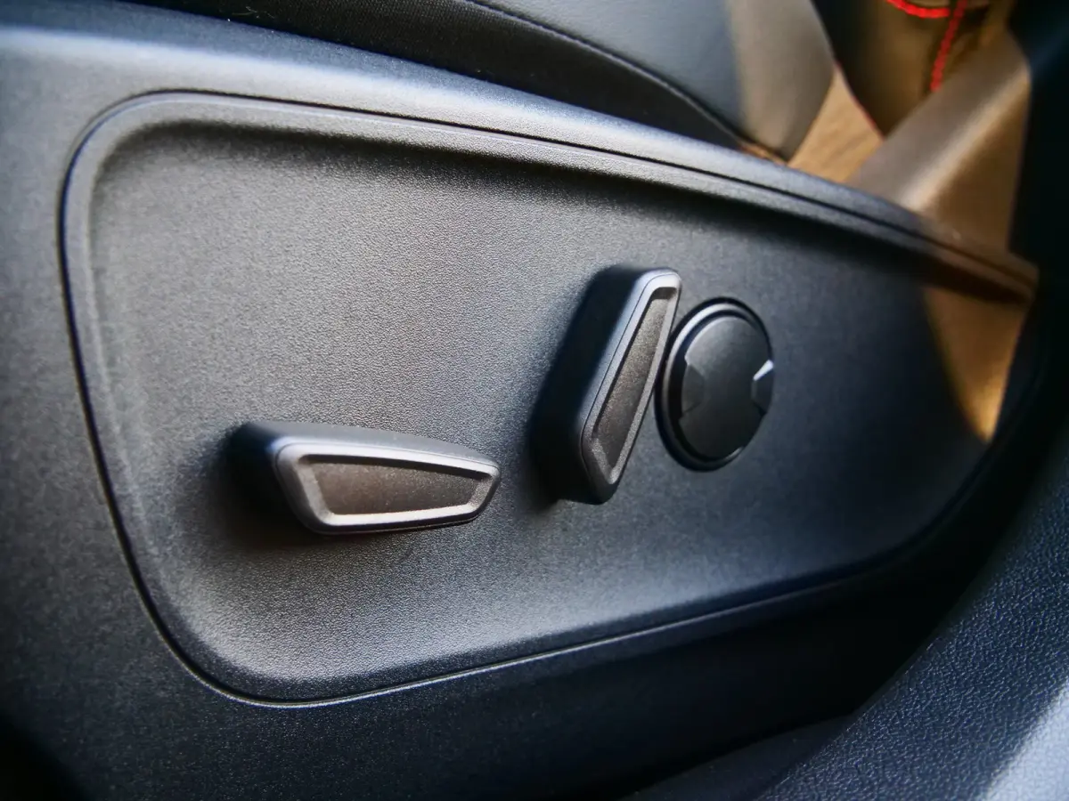 2.5 PHEV ST-Line X 243 Pk Automaat Navi / DAB / Camera's / Trekhaak / Pano-dak
