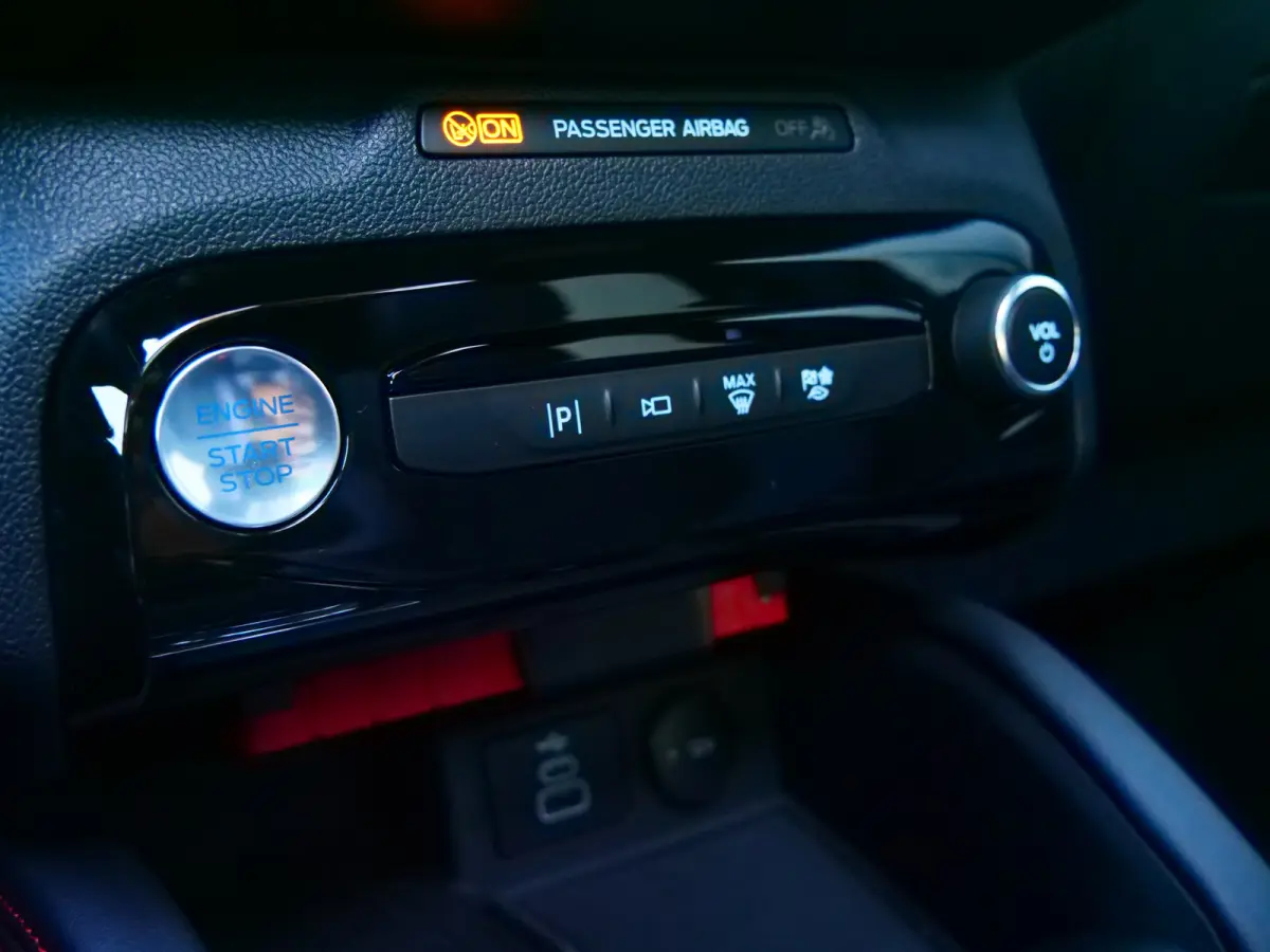 2.5 PHEV ST-Line X 243 Pk Automaat Navi / DAB / Camera's / Trekhaak / Pano-dak