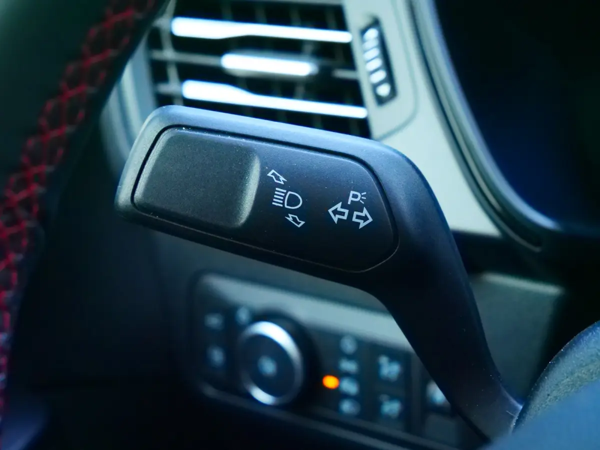 2.5 PHEV ST-Line X 243 Pk Automaat Navi / DAB / Camera's / Trekhaak / Pano-dak