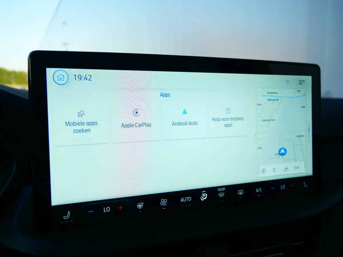 2.5 PHEV ST-Line X 243 Pk Automaat Navi / DAB / Camera's / Trekhaak / Pano-dak