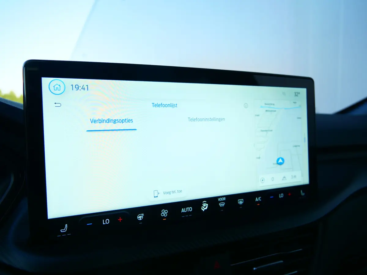 2.5 PHEV ST-Line X 243 Pk Automaat Navi / DAB / Camera's / Trekhaak / Pano-dak
