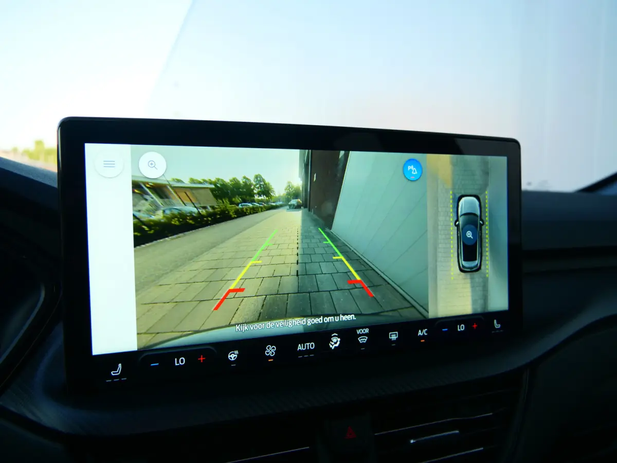 2.5 PHEV ST-Line X 243 Pk Automaat Navi / DAB / Camera's / Trekhaak / Pano-dak