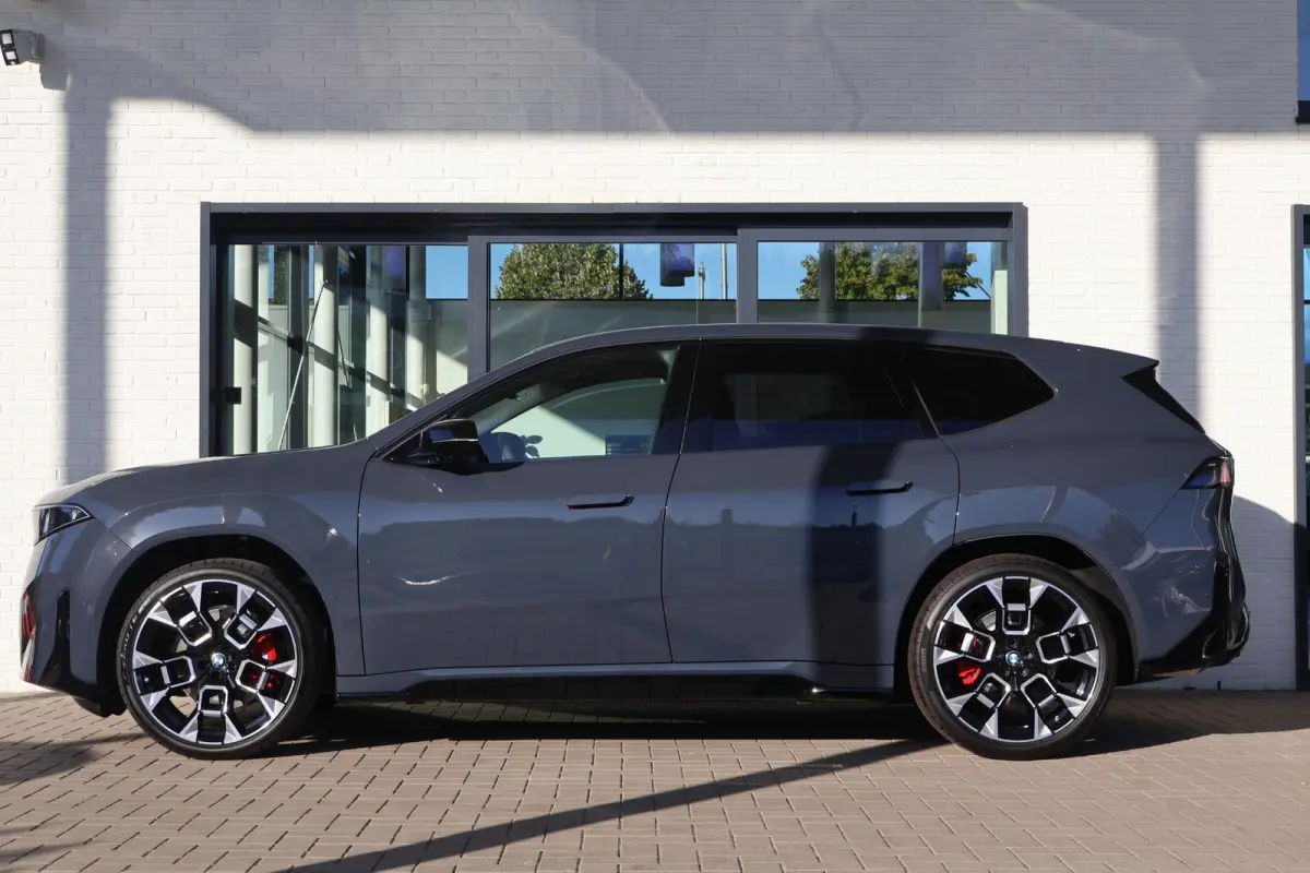 40 eDrive M Sportpakket Pro | Innovation Pack | Panoramadak