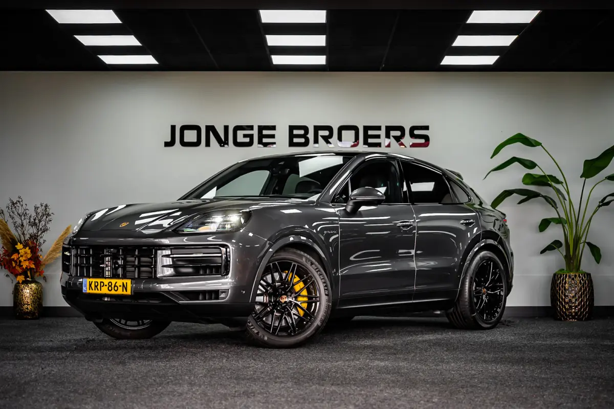 Porsche Cayenne Coupé 2025 Hybride Automatisch leasen