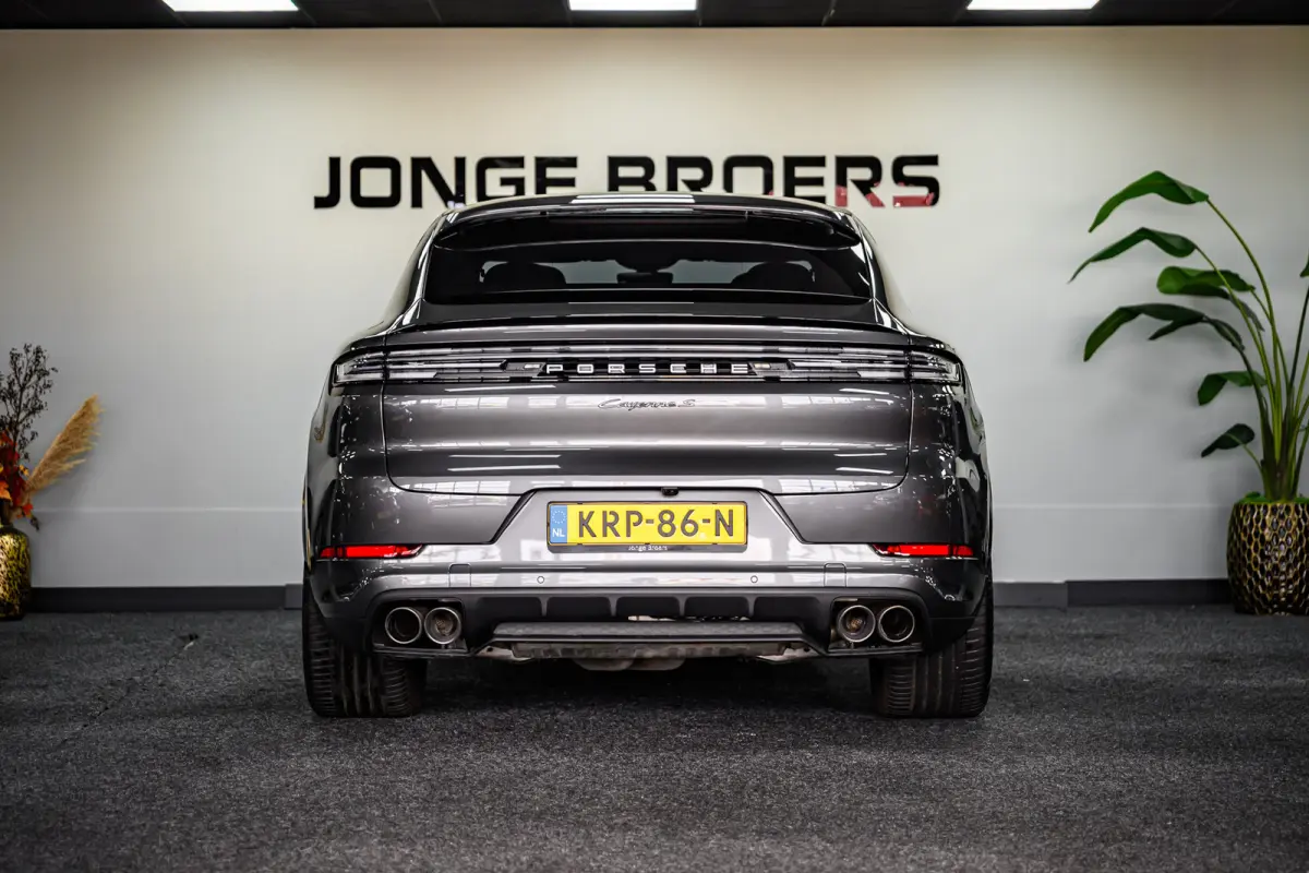 3.0 S E-Hybrid Black Edition Pano/InnoDrive/HUD/360/Luchtvering/Massage