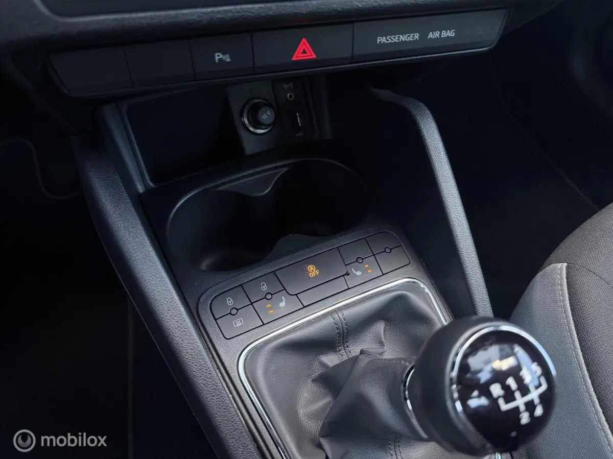 1.0 EcoTSI Style Connect