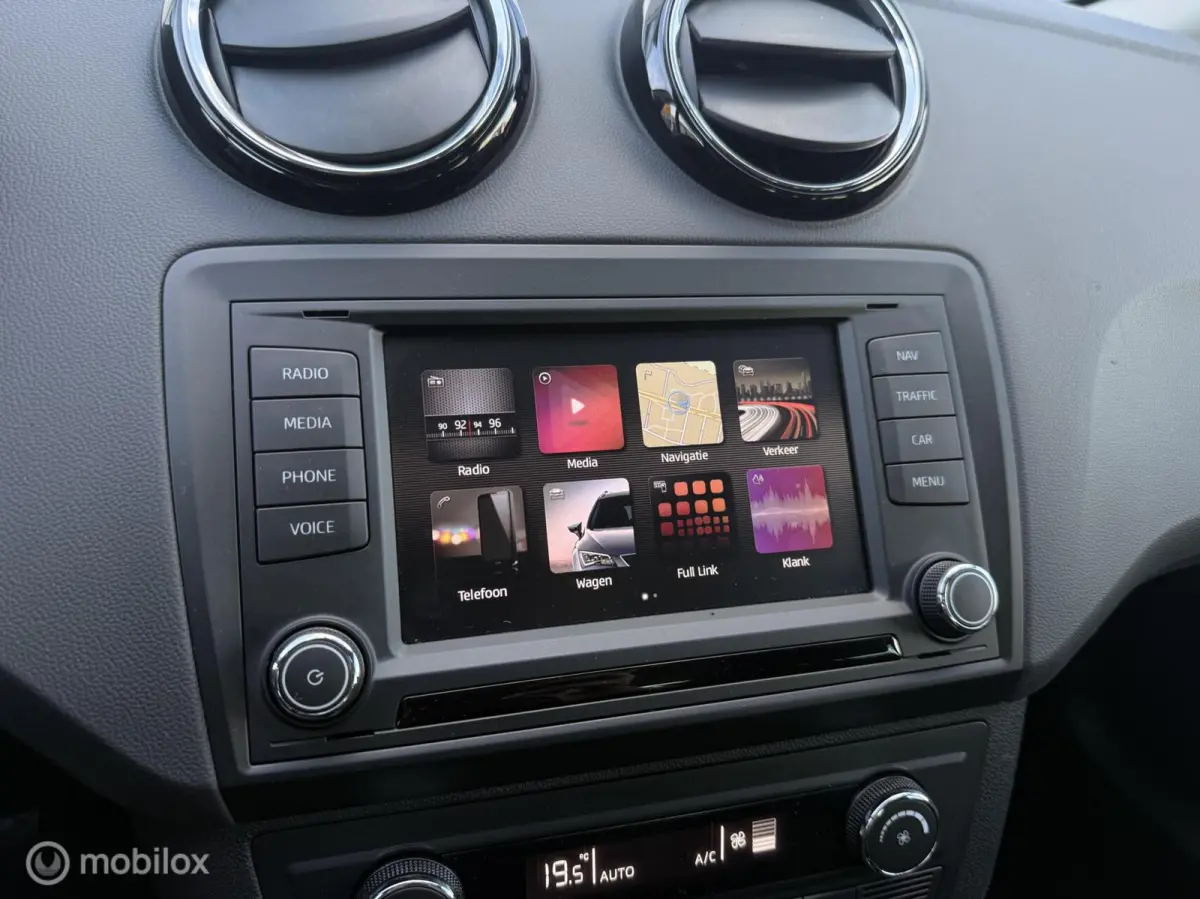 1.0 EcoTSI Style Connect