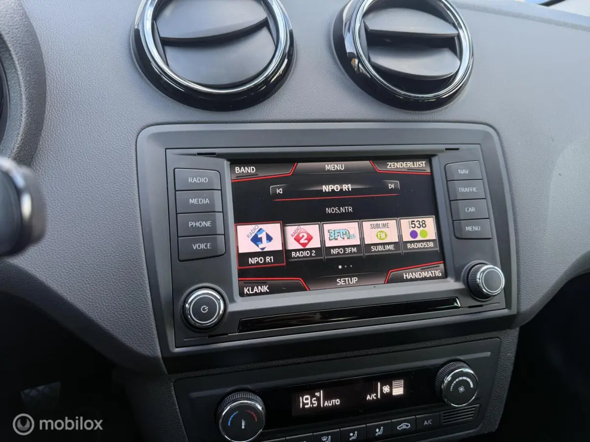 1.0 EcoTSI Style Connect