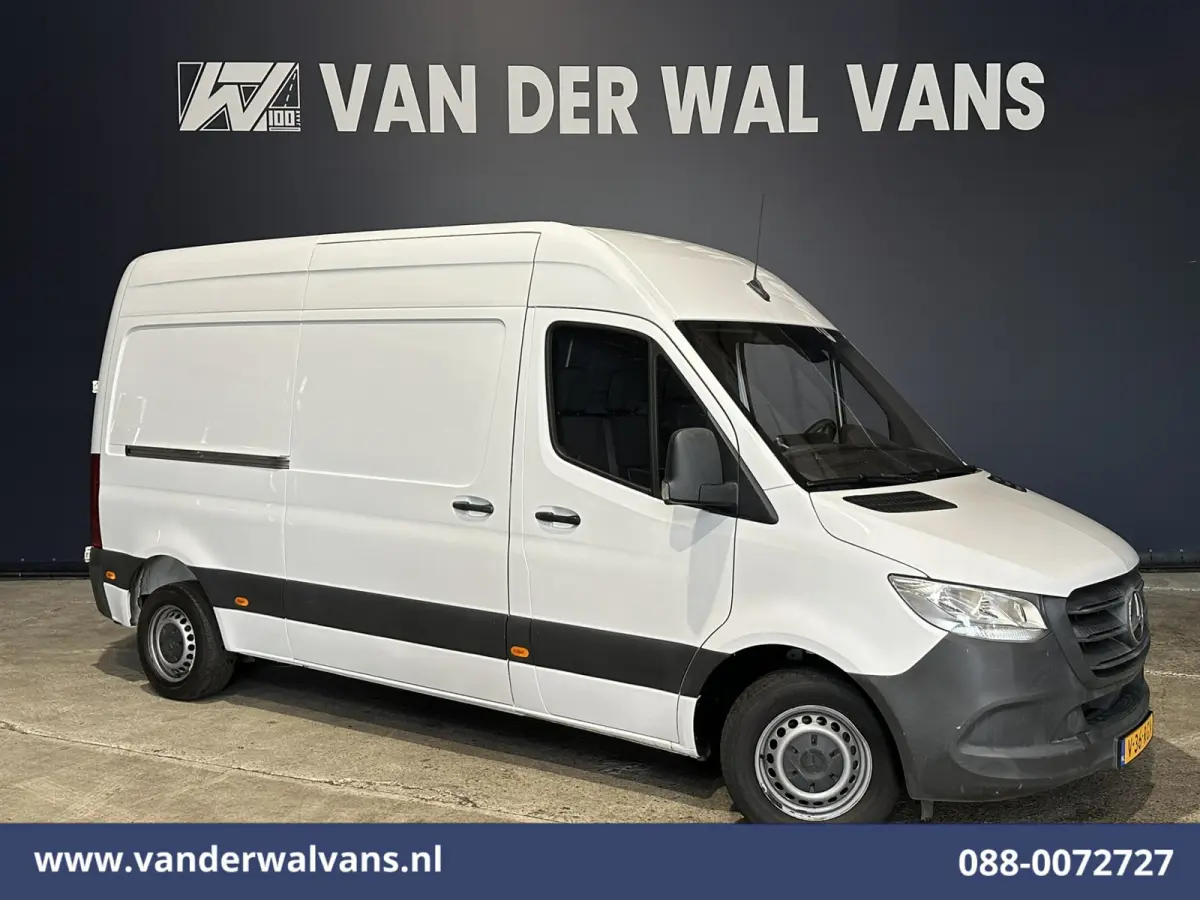 214 CDI 143pk L2H2 Euro6 Airco | Camera | Apple Carplay | Chauffeursstoel Android Auto, Bijrijdersbank