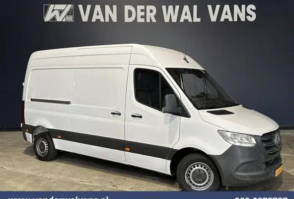 214 CDI 143pk L2H2 Euro6 Airco | Camera | Apple Carplay | Chauffeursstoel Android Auto, Bijrijdersbank