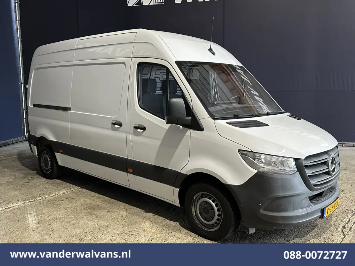 214 CDI 143pk L2H2 Euro6 Airco | Camera | Apple Carplay | Chauffeursstoel Android Auto, Bijrijdersbank
