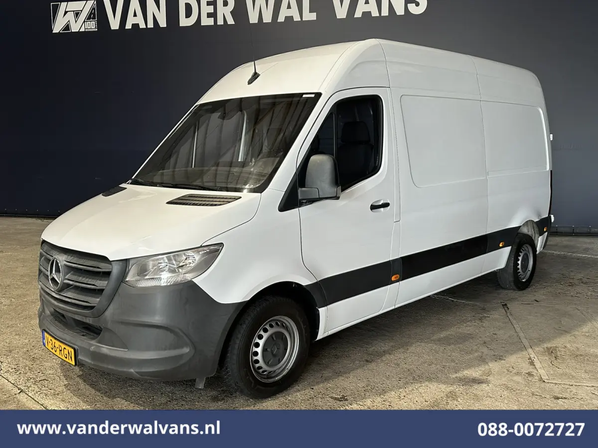 214 CDI 143pk L2H2 Euro6 Airco | Camera | Apple Carplay | Chauffeursstoel Android Auto, Bijrijdersbank