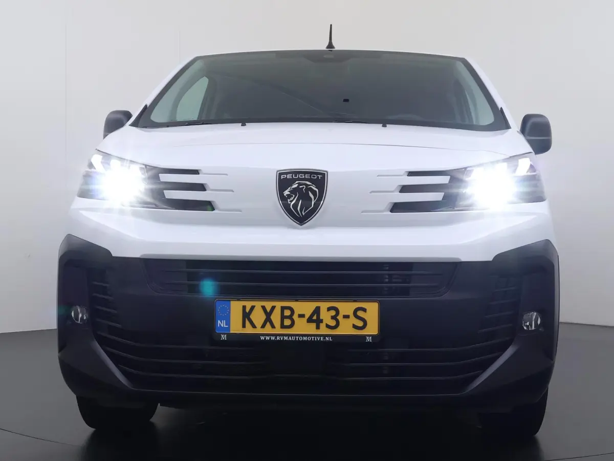 Long 75 kWh L3 9pl | SOH 95% | CAMERA | NAVIGATIE | BTW VERREKENBAAR | LED | CLIMA | FABRIEKSGARANTIE TOT 11-2027 | ALL-IN PRIJS