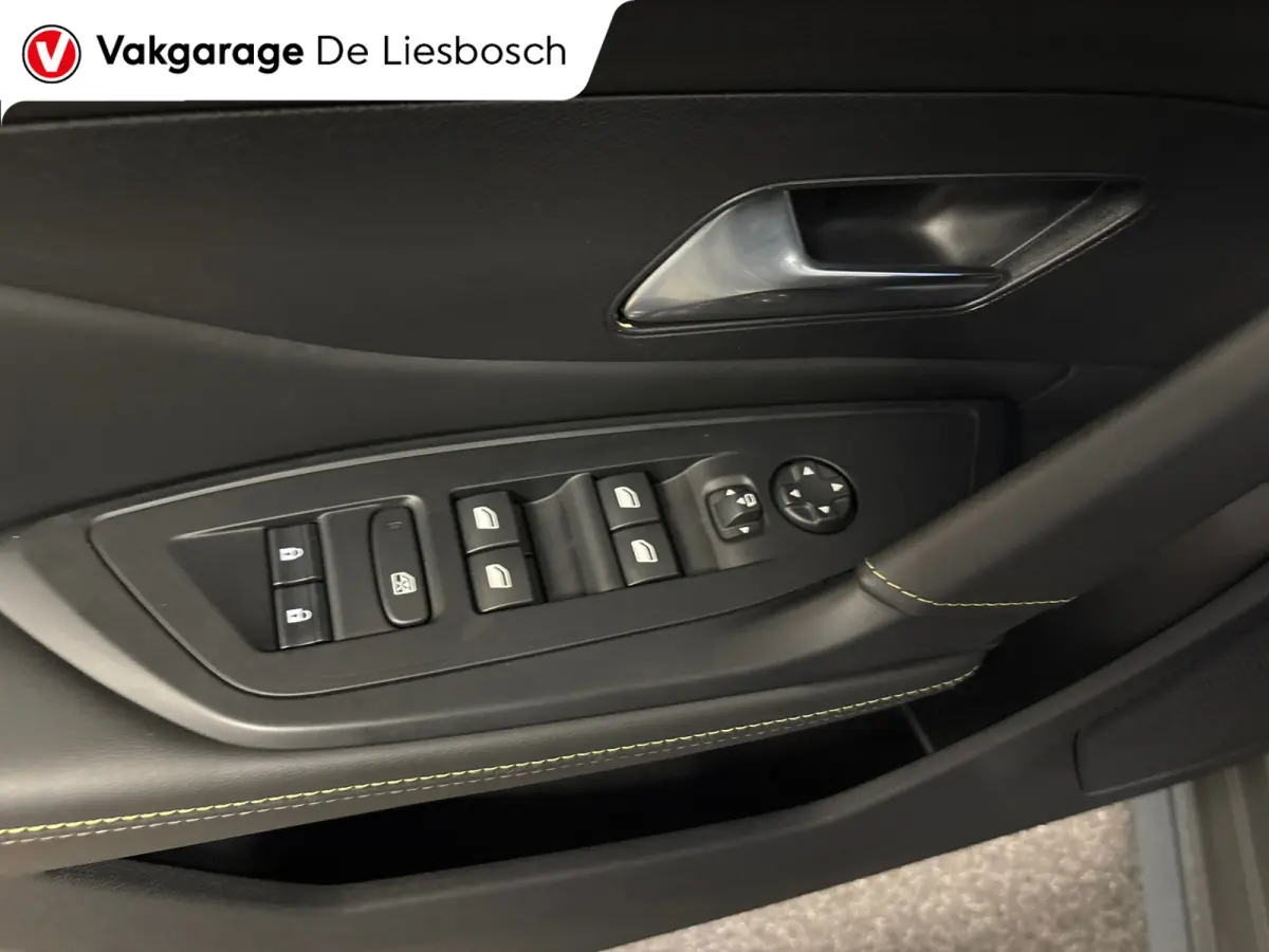 1.6 Plug-in Hybrid 180 Allure Avantage GT / navi / 8 jaar fabrieks garantie / camera