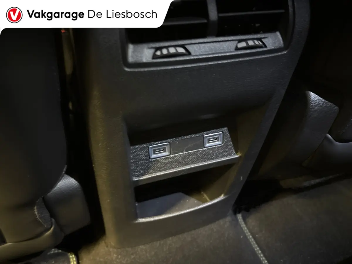 1.6 Plug-in Hybrid 180 Allure Avantage GT / navi / 8 jaar fabrieks garantie / camera