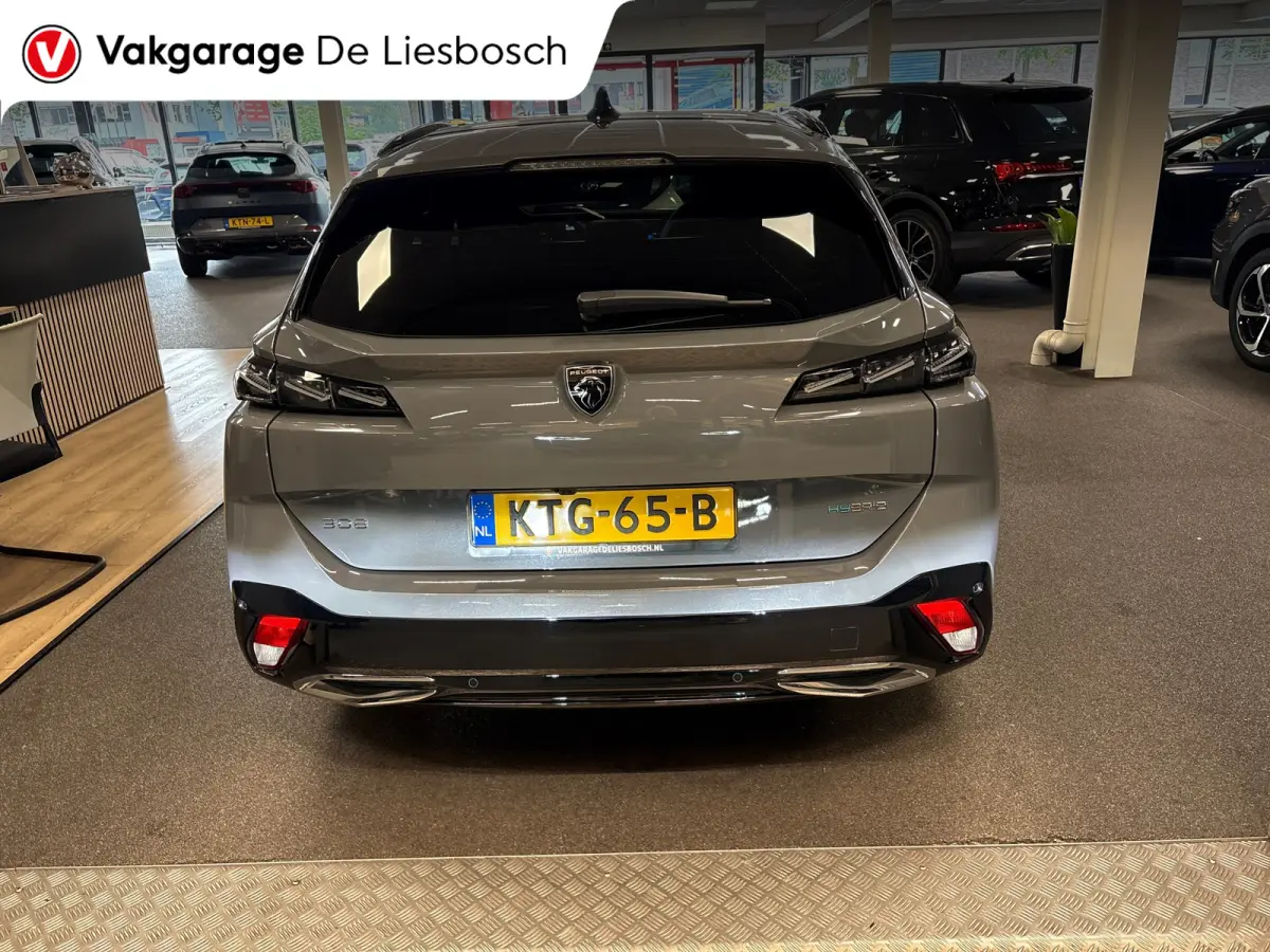 1.6 Plug-in Hybrid 180 Allure Avantage GT / navi / 8 jaar fabrieks garantie / camera