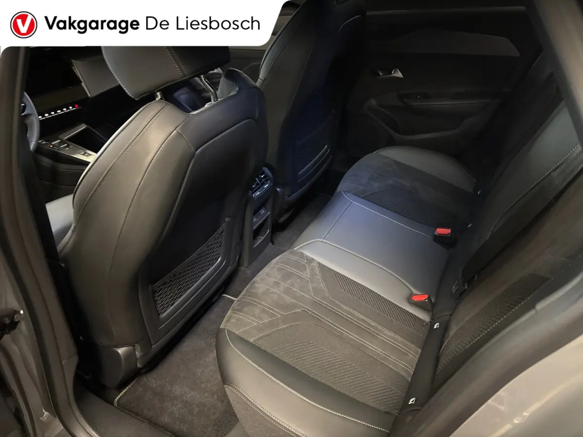 1.6 Plug-in Hybrid 180 Allure Avantage GT / navi / 8 jaar fabrieks garantie / camera