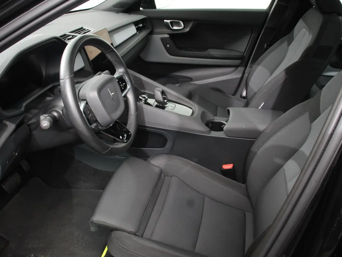 Long Range Dual Motor 408pk Launch Edition 78kWh SOH 93.6% Climate control Cruise control Panoramadak Parkeersensoren + Camera Voorstoelen verwarmd Apple Carplay/ Android Auto