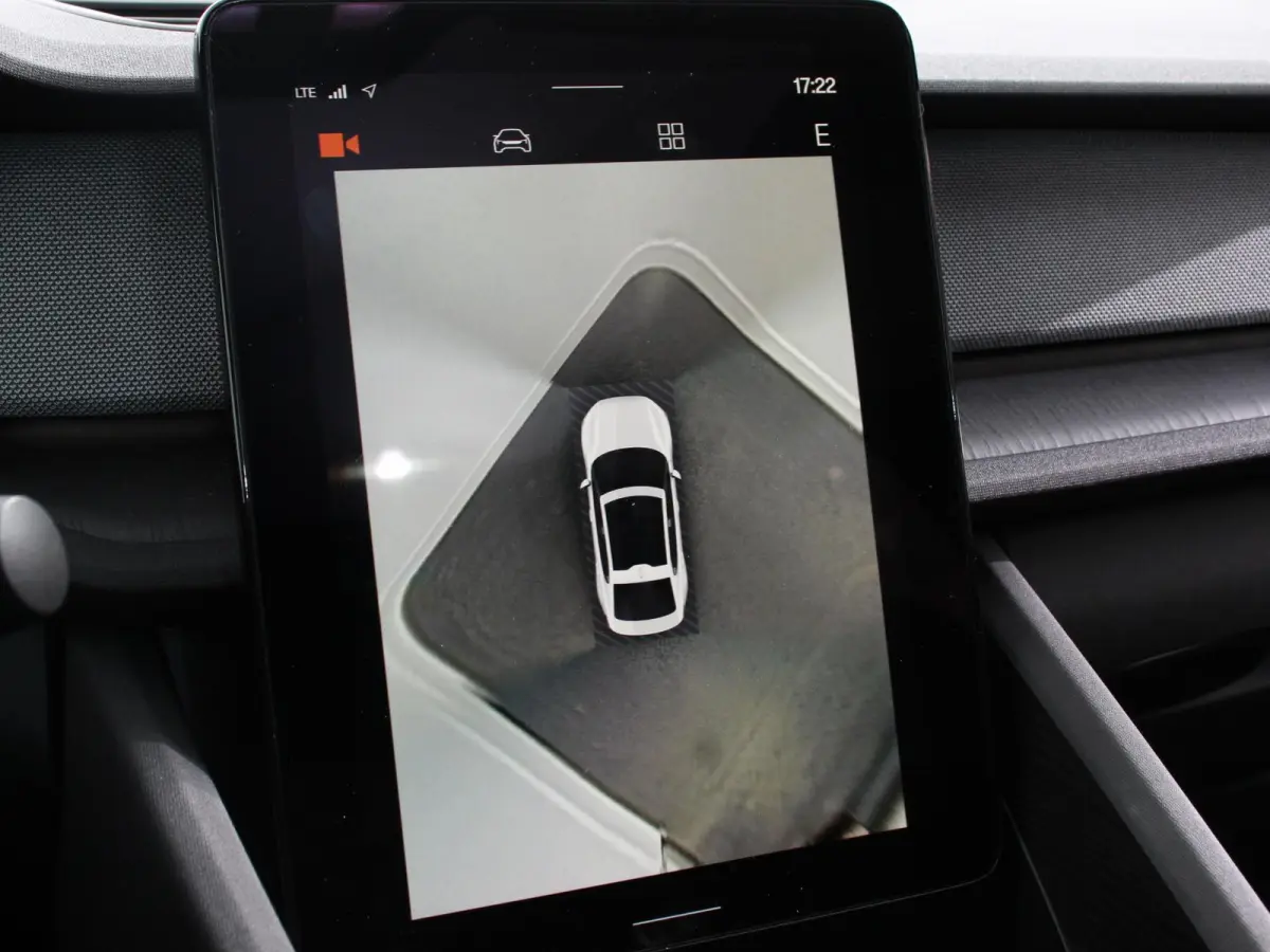 Long Range Dual Motor 408pk Launch Edition 78kWh SOH 93.6% Climate control Cruise control Panoramadak Parkeersensoren + Camera Voorstoelen verwarmd Apple Carplay/ Android Auto