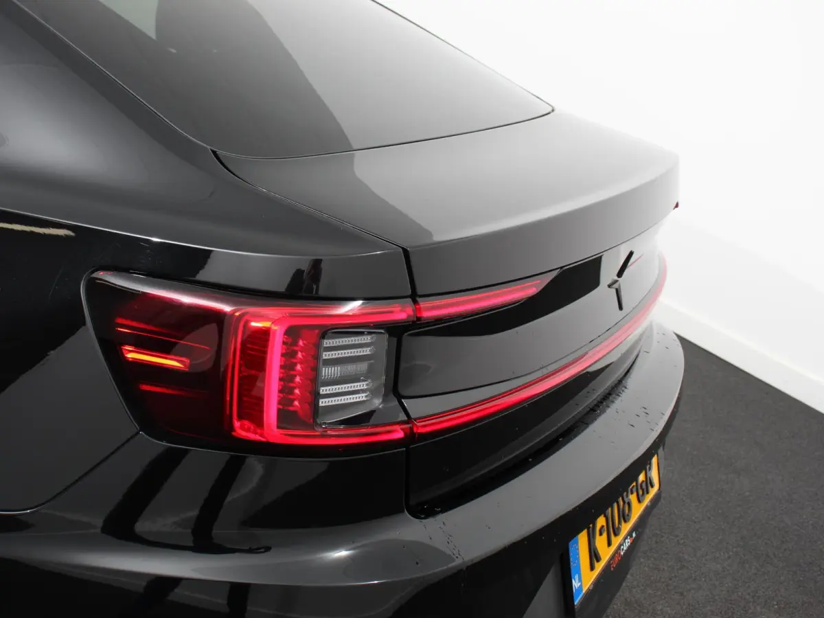 Long Range Dual Motor 408pk Launch Edition 78kWh SOH 93.6% Climate control Cruise control Panoramadak Parkeersensoren + Camera Voorstoelen verwarmd Apple Carplay/ Android Auto