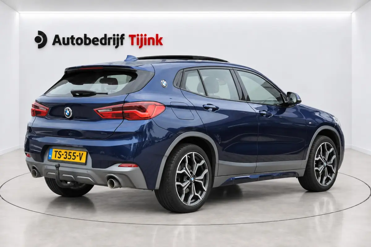 sDrive20i Executive | Automaat | LED | Pano | Trekhaak | M Sport X | Parking Pack | Elek. achterklep | Audio Media Pack | LMV 19" |