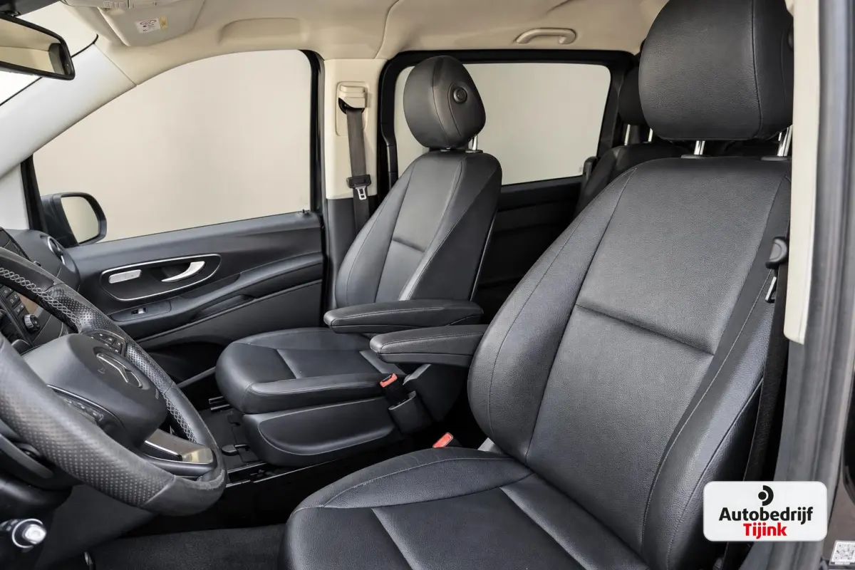 116 CDI Lang DC Comfort Automaat | LED | Standkachel | Camera | Stoelverwarming | Leder | Trekhaak | Keyless | Blind Spot | Lane assist |