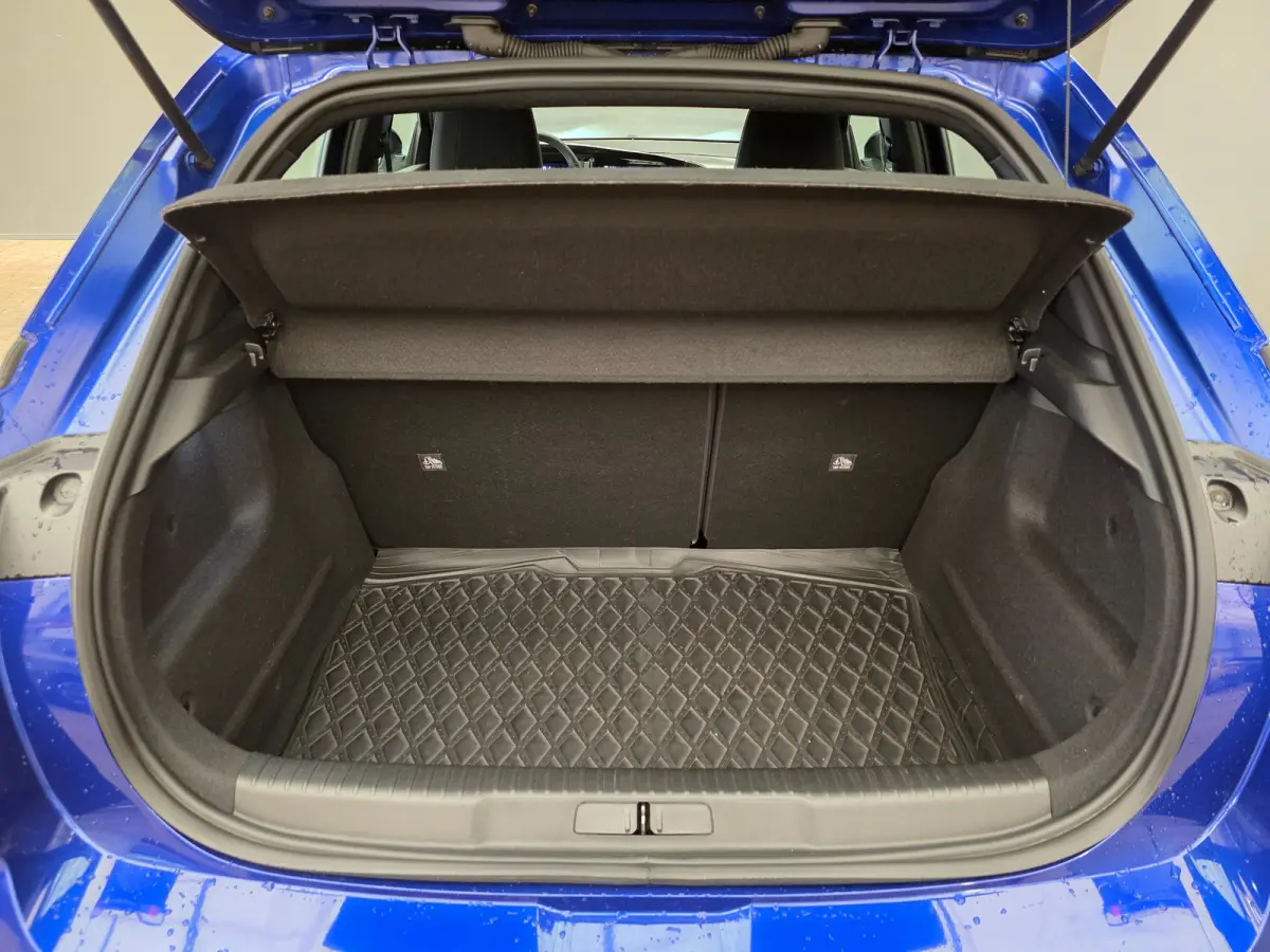 Edition Climate Control | Digitaal Dashboard | 17" Lichtmetaal | Carplay | Cruise | Parkeersensoren Achter | Apple Carplay/Android Auto|telefoonintegratie premium | Connected services | Crui