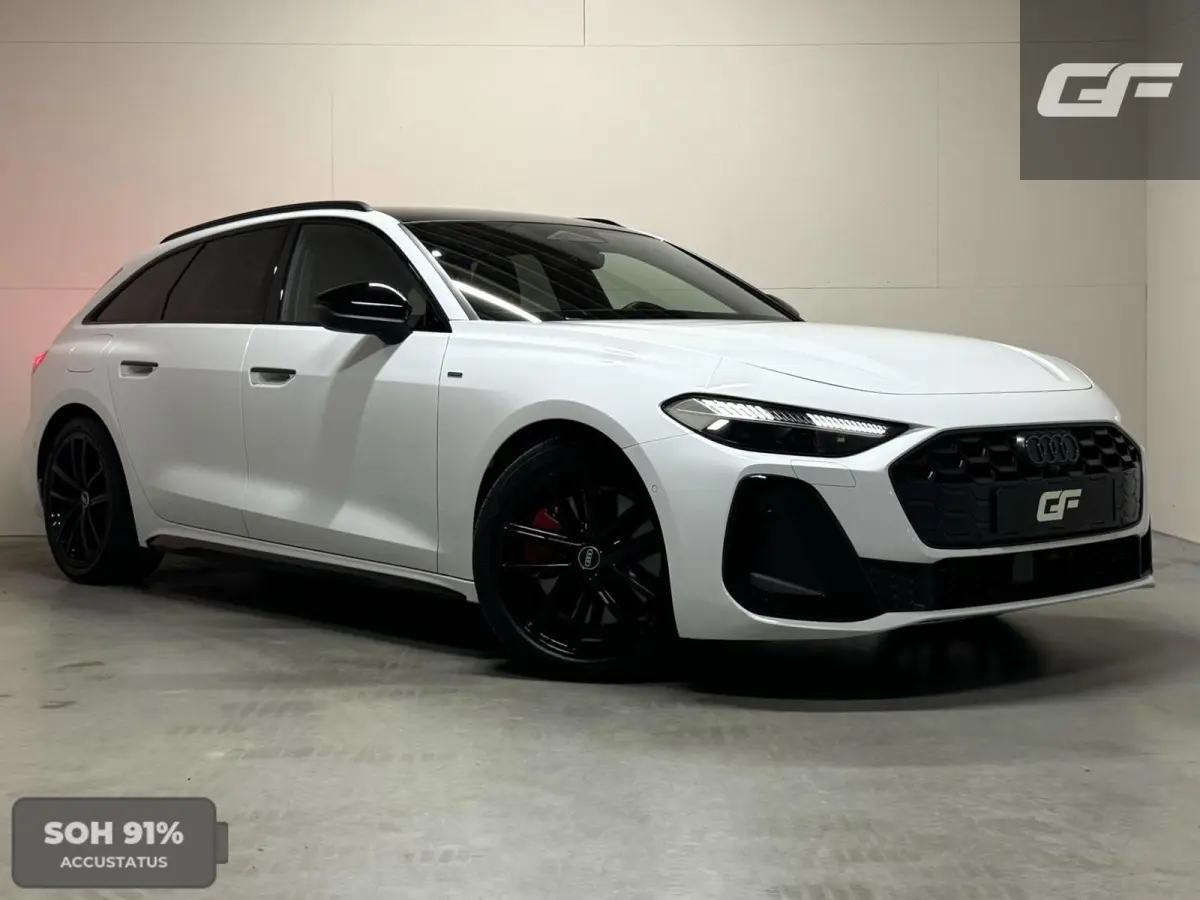 Avant 2.0 Quattro S-Line Pano 360° RS-Seats Passenger display
