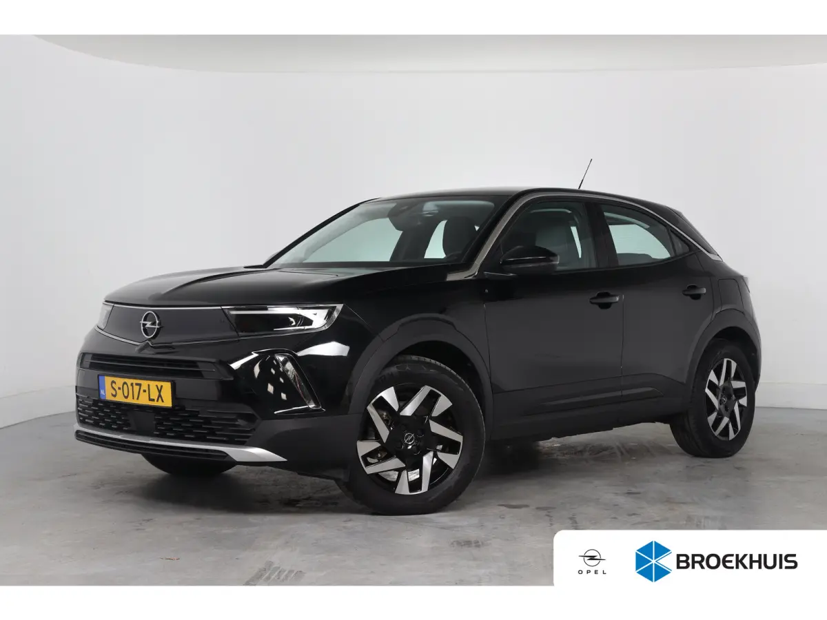 Elegance 50 kWh 3 Fase | SOH 100% | Dealer Onderhouden! | LED | Navi By App | Camera | Clima | Warmtepomp | Parkeersensoren | Keyless | DAB | Lichtmetalen Velgen