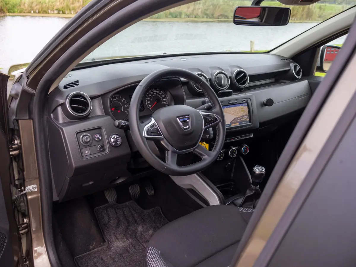 1.0 TCe Bi-Fuel Comfort Camera Sidebars Navi