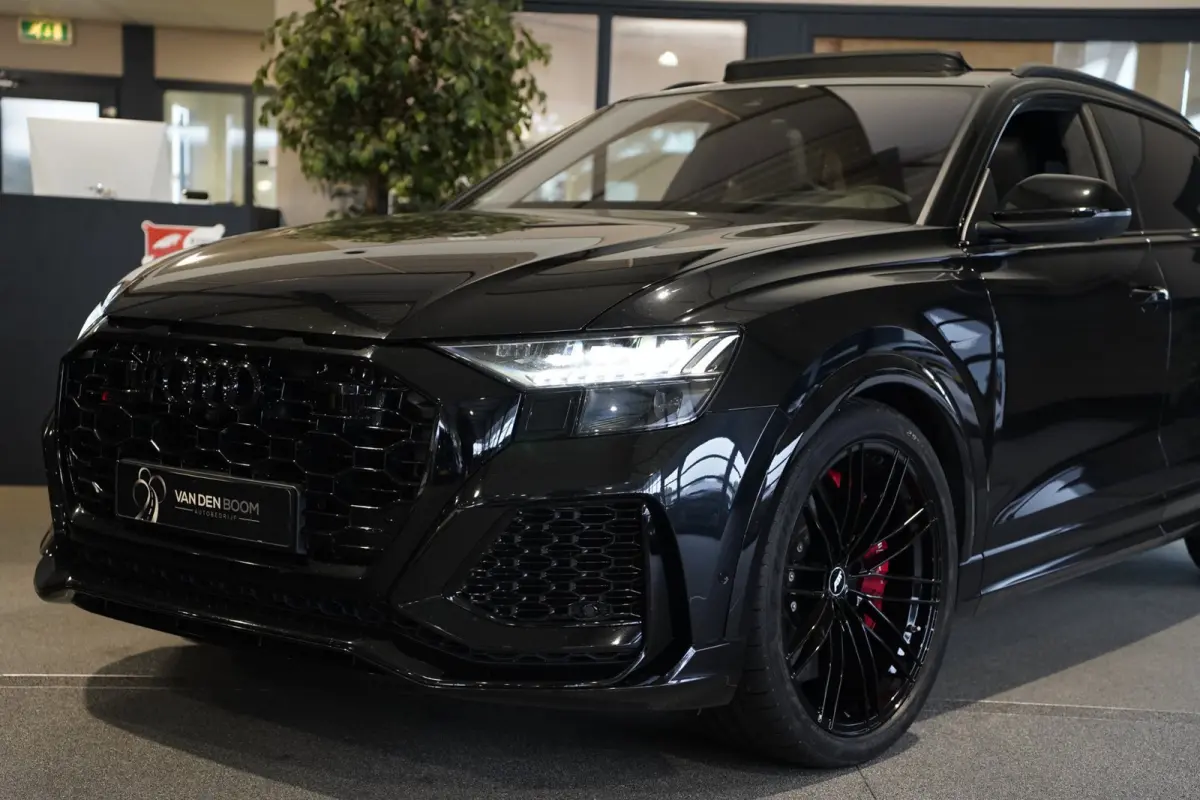 RSQ8 4.0 TFSI RS quattro Pano Ceramic Leder B&O 360Cam Softclose Alcantara Roof Trekhaak