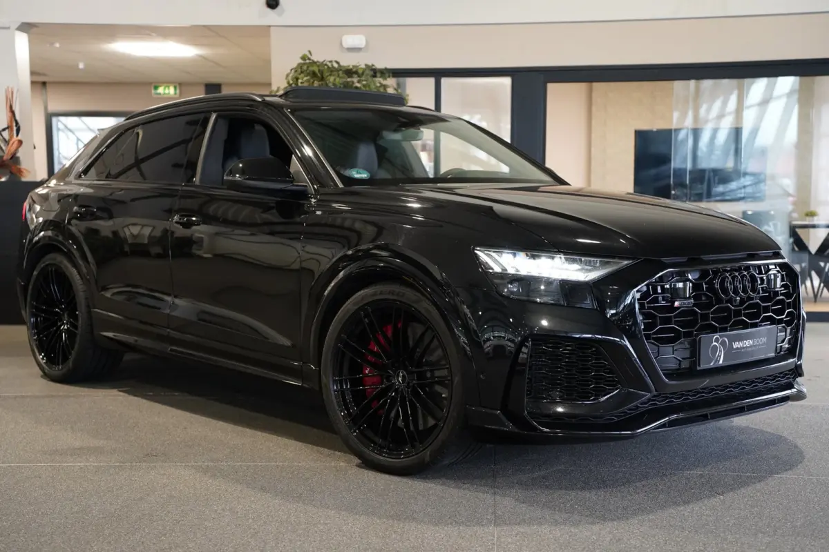 RSQ8 4.0 TFSI RS quattro Pano Ceramic Leder B&O 360Cam Softclose Alcantara Roof Trekhaak