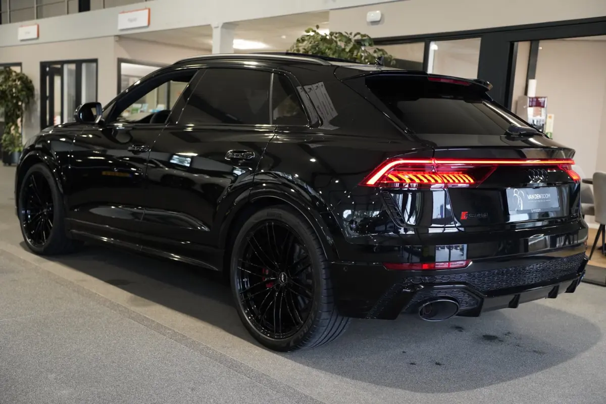 RSQ8 4.0 TFSI RS quattro Pano Ceramic Leder B&O 360Cam Softclose Alcantara Roof Trekhaak