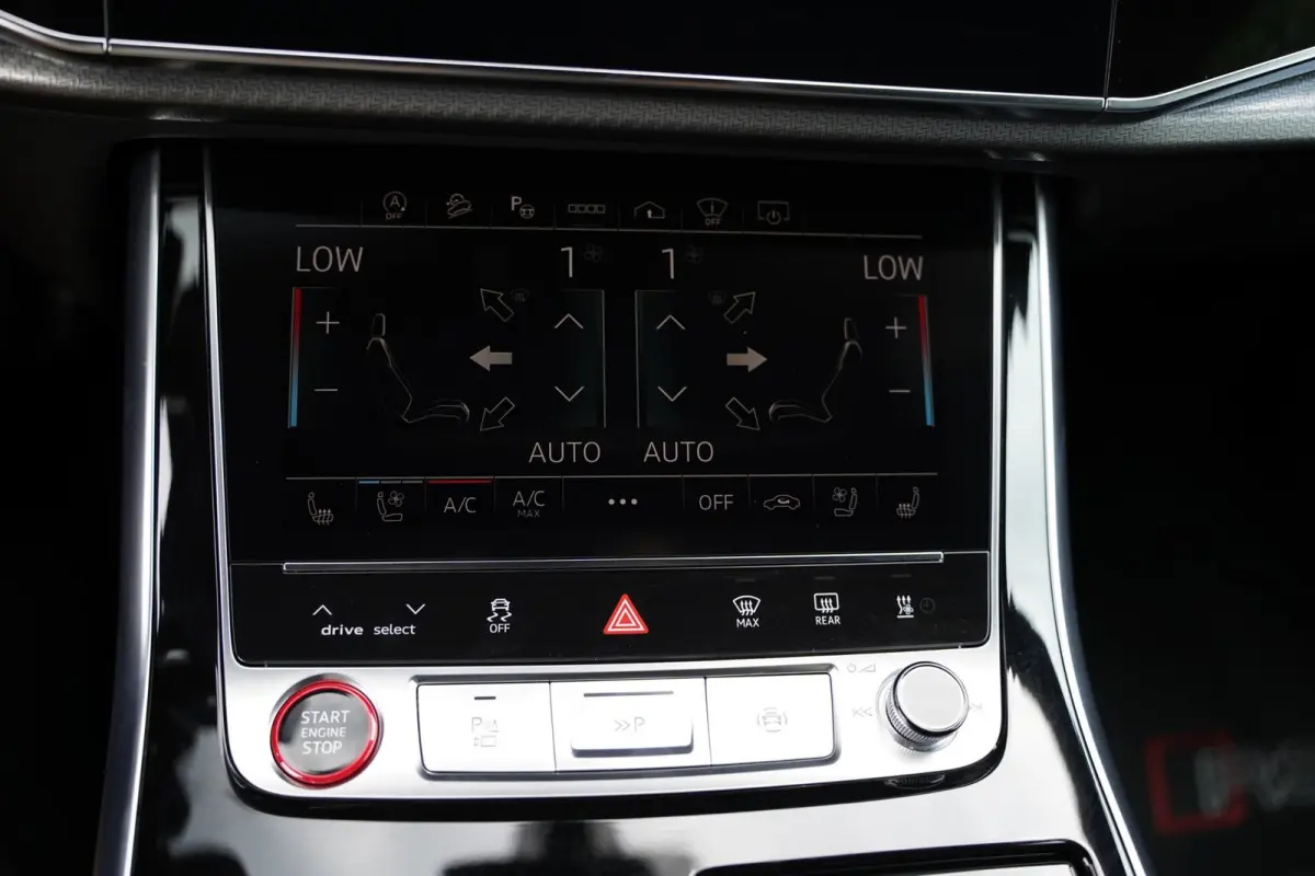RSQ8 4.0 TFSI RS quattro Pano Ceramic Leder B&O 360Cam Softclose Alcantara Roof Trekhaak