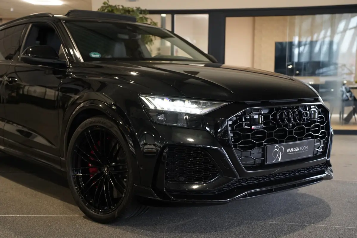 RSQ8 4.0 TFSI RS quattro Pano Ceramic Leder B&O 360Cam Softclose Alcantara Roof Trekhaak